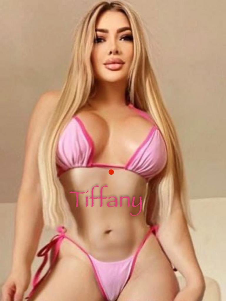 660453556: Chica busca chico en Madrid
