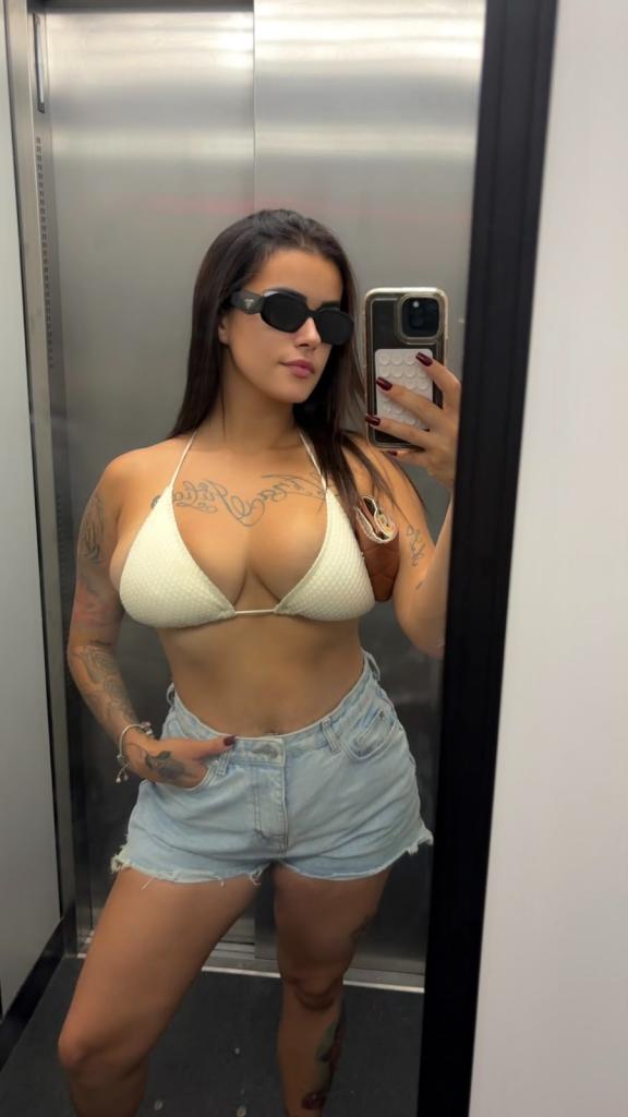 Chica busca chico en Cádiz: 