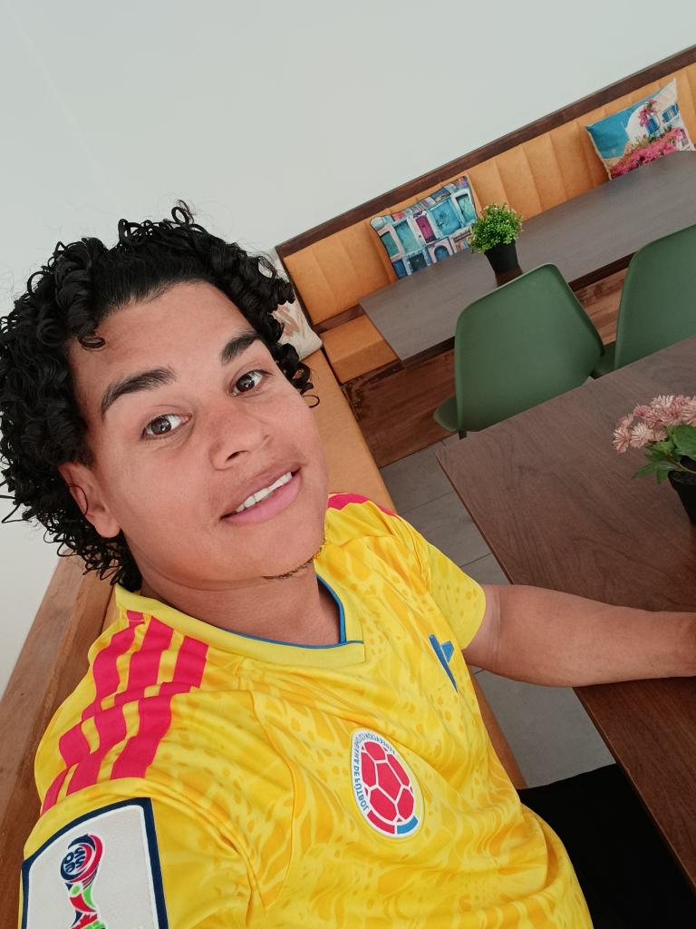 627872932: Chico busca chica en Alicante