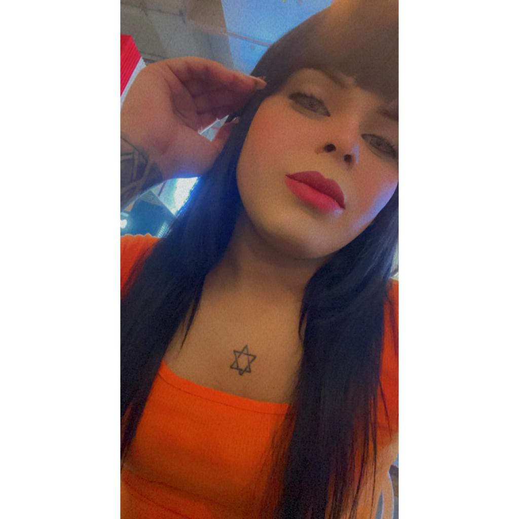 613829703: Travesti en Barcelona