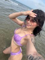 647982133: Chica busca chico en Valencia