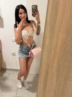 647982133: Chica busca chico en Valencia