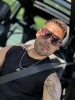 692328395: Chico busca chica en Tarragona