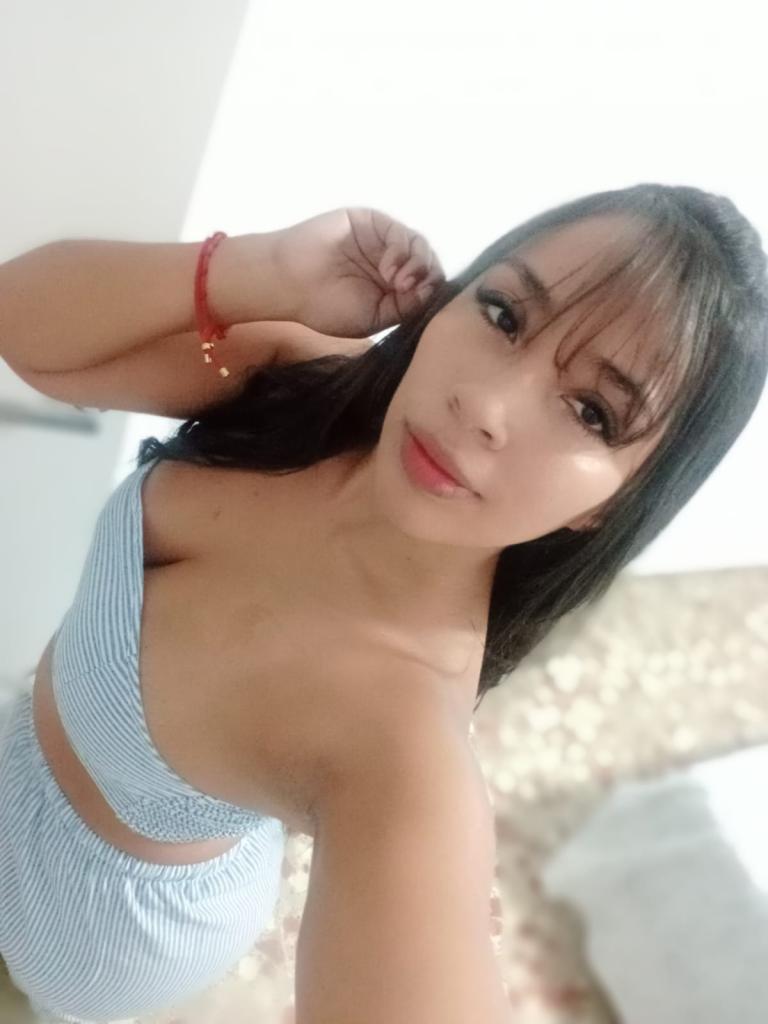 612448636: Chica busca chico en Cádiz