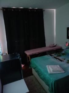 643815366: Chica busca chico en Pontevedra