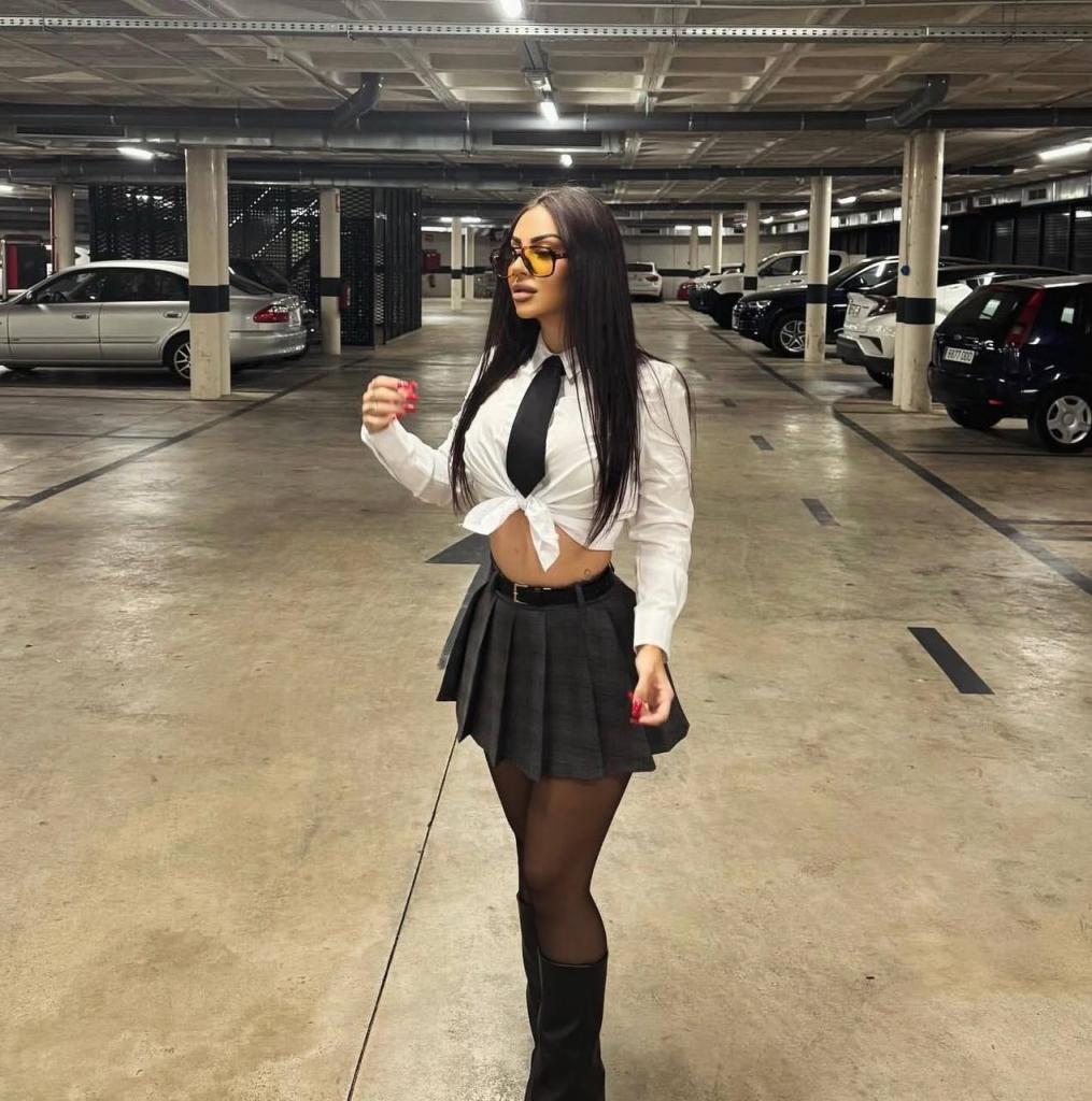 Chica busca chico en Madrid: 