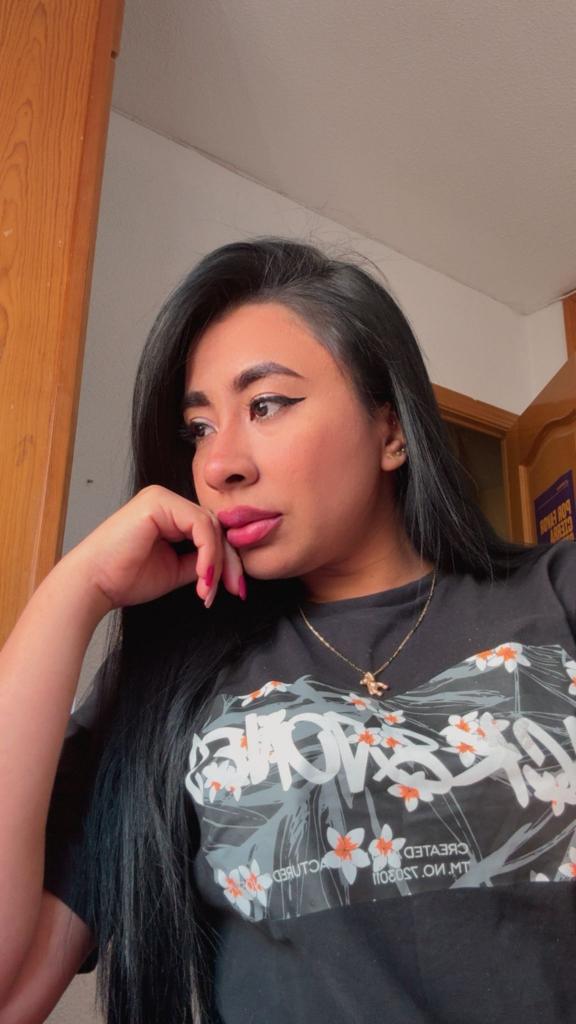 Chica busca chico en Gerona: 