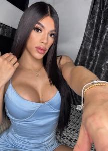 613908434: Travesti en La Coruña