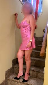 688394537: Chica busca chico en Madrid