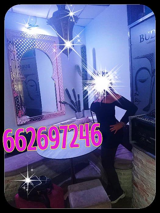 Chica busca chico en Huelva: 