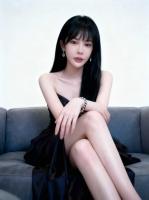 658219998: Chica busca chico en Barcelona