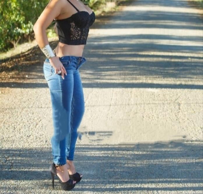 Chica busca chico en Sevilla: 