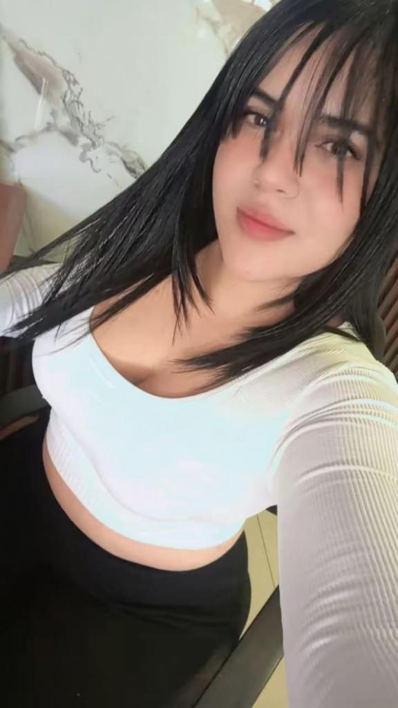 632429977: Chica busca chico en Málaga