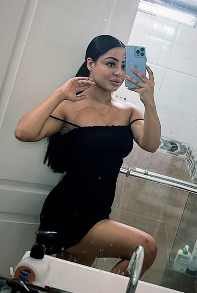 Chica busca chico en Granada: 