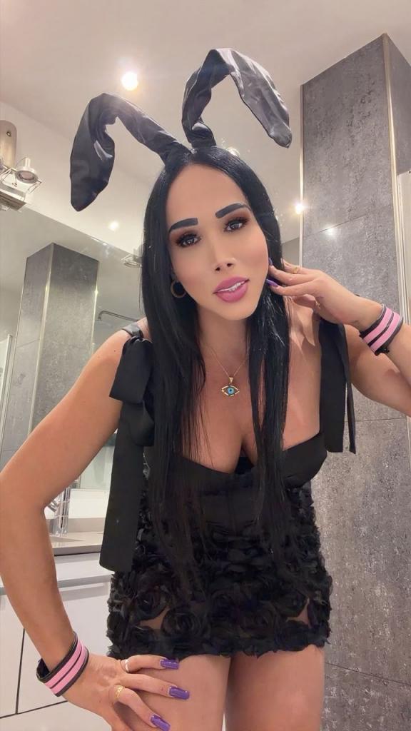 633129635: Transexual en Mallorca