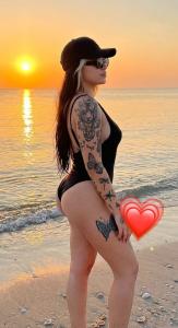 604318363: Chica busca chico en Barcelona