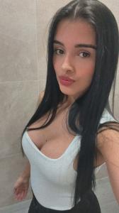 623326896: Chica busca chico en Alicante