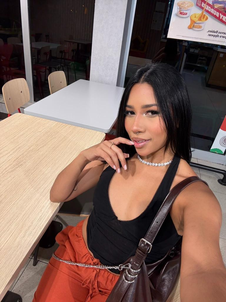 691172116: Chica busca chico en Las Palmas