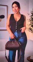 617142967: Chica busca chico en Barcelona