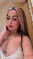 617785781: Chica busca chico en Barcelona