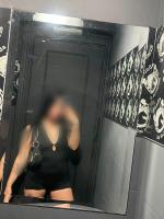 697534058: Chica busca chico en Madrid