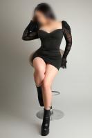 697537036: Chica busca chico en Madrid