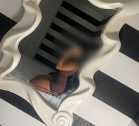 697537036: Chica busca chico en Madrid