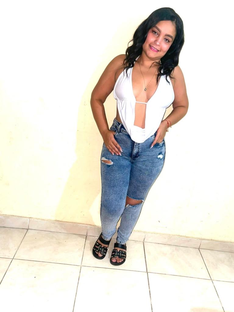615616230: Chica busca chico en León