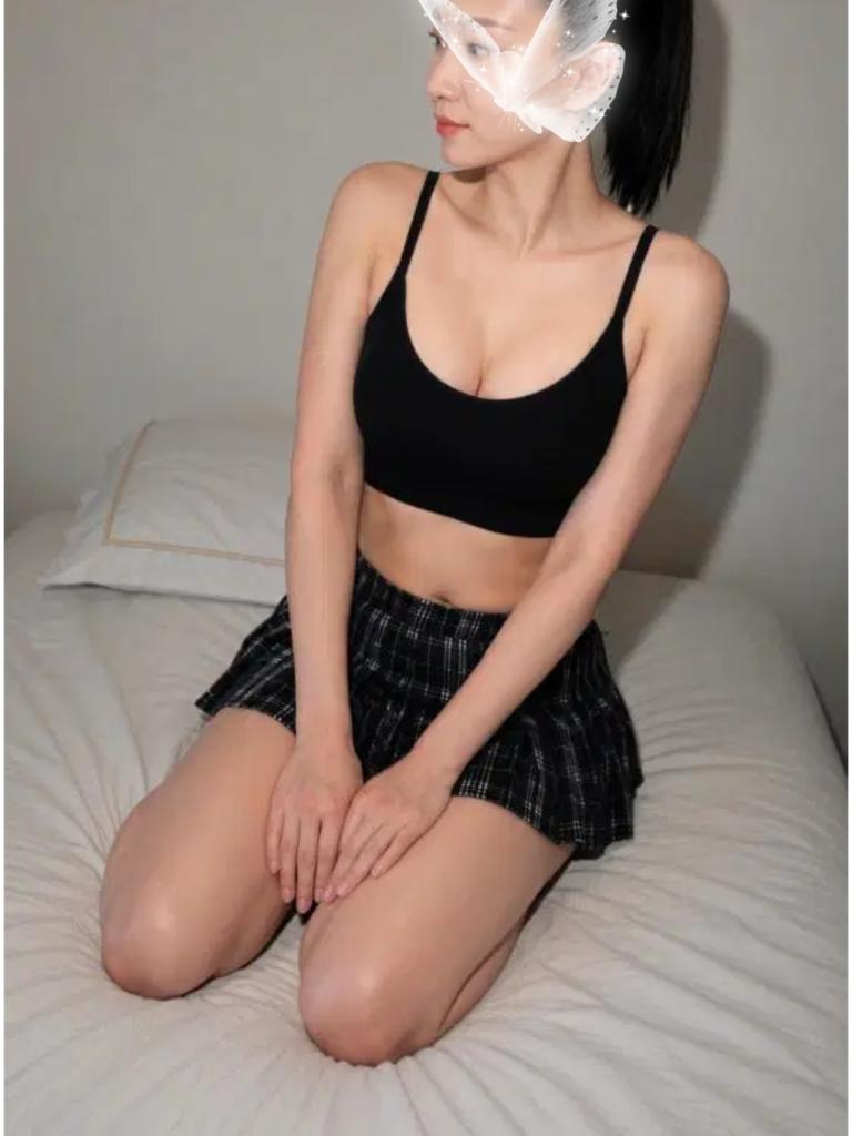 615711587: Chica busca chico en La Coruña