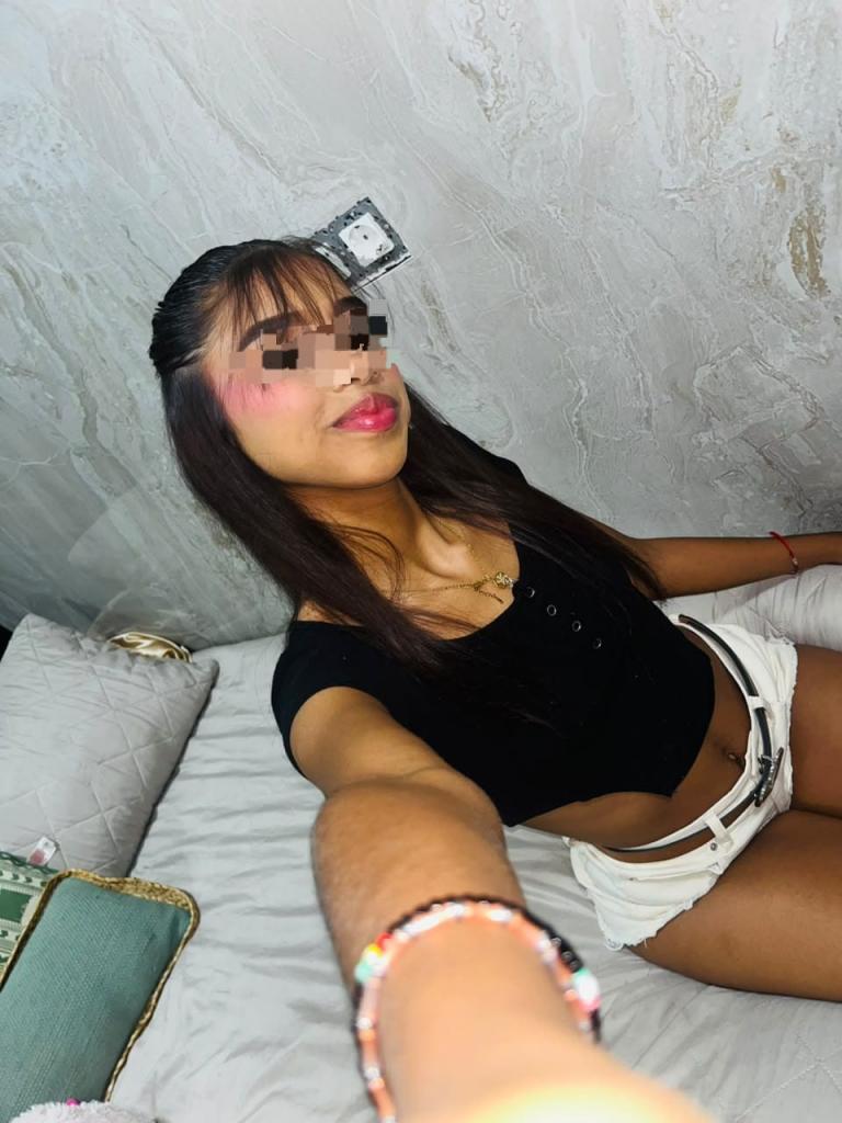 Chica busca chico en Las Palmas: Chica busca chico