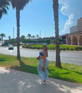 671835478: Chica busca chico en Almería