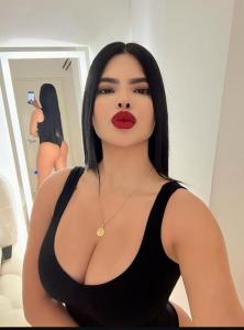 632163056: Chica busca chico en Lérida