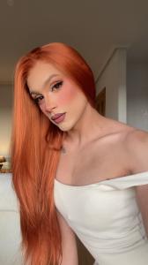 673507381: Travesti en León