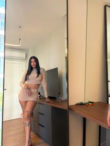 678029214: Chica busca chico en Málaga