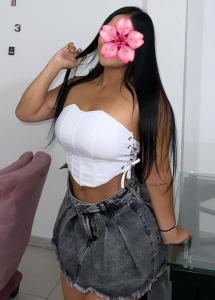 672088150: Chica busca chico en Madrid