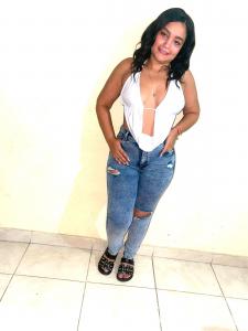615616230: Chica busca chico en León