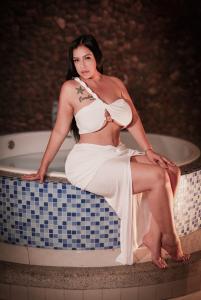 613536169: Chica busca chico en Lérida