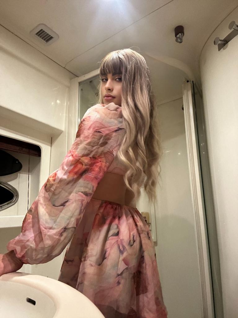 604284239: Transexual en Mallorca