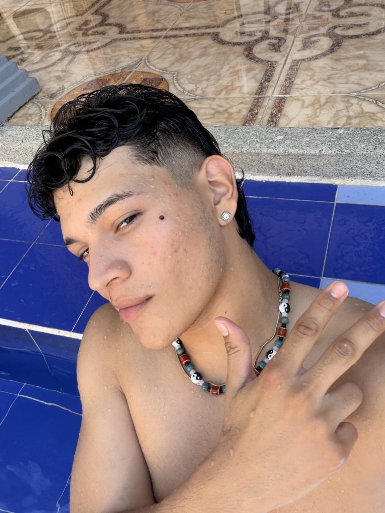 602693089: Chico busca chica en Madrid