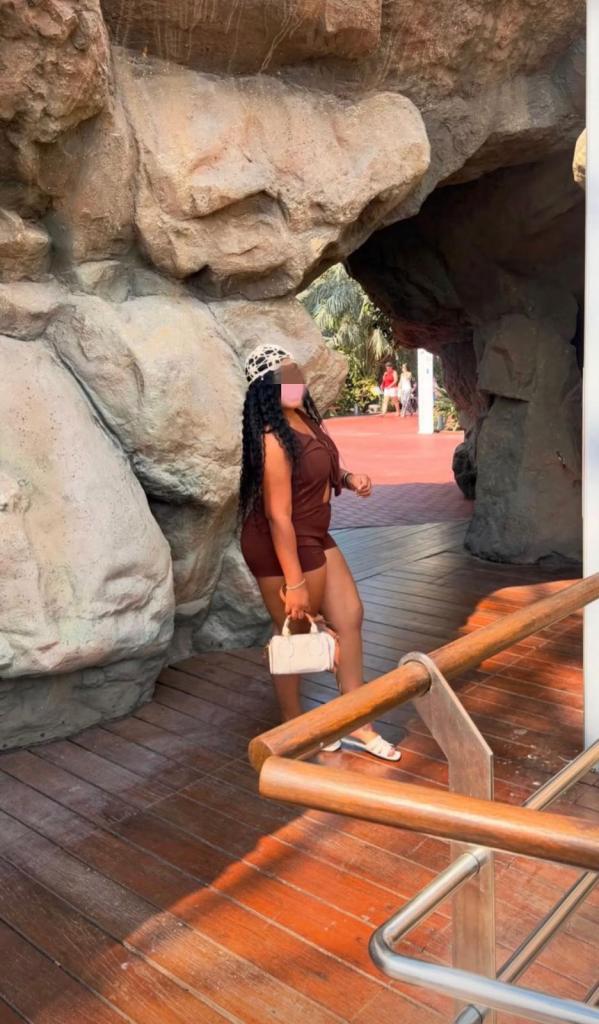 607302854: Chica busca chico en Almería