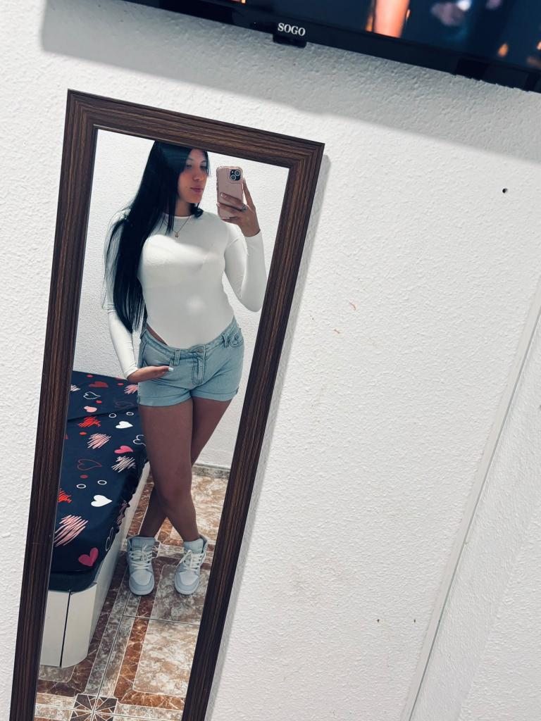 611332244: Chica busca chico en Jaén