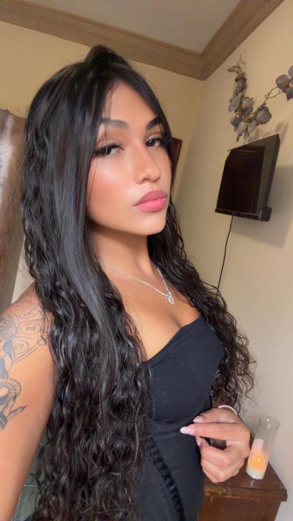 613303326: Chica busca chico en León