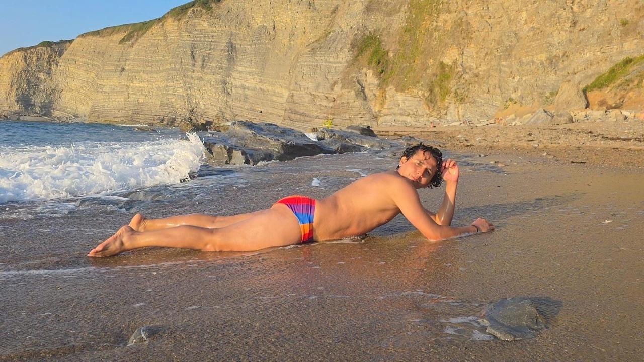 632166548: Chico busca chica en Asturias