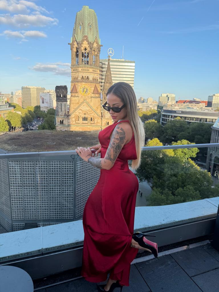 Chica busca chico en Mallorca: Chica busca chico