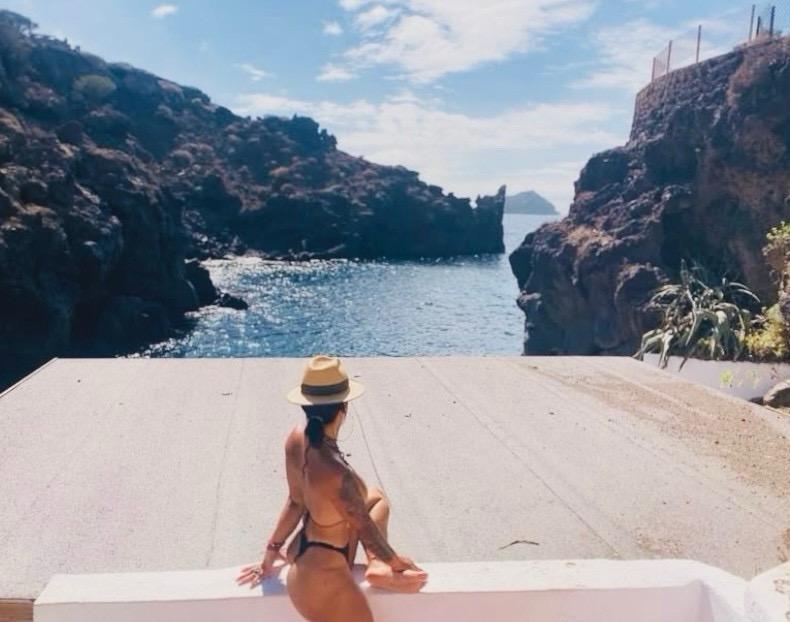 600384799: Chica busca chico en Tenerife