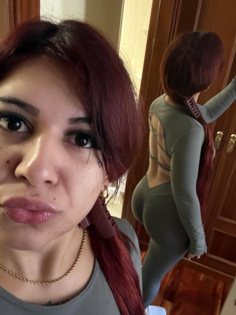 Chica busca chico en Cantabria: Chica busca chico