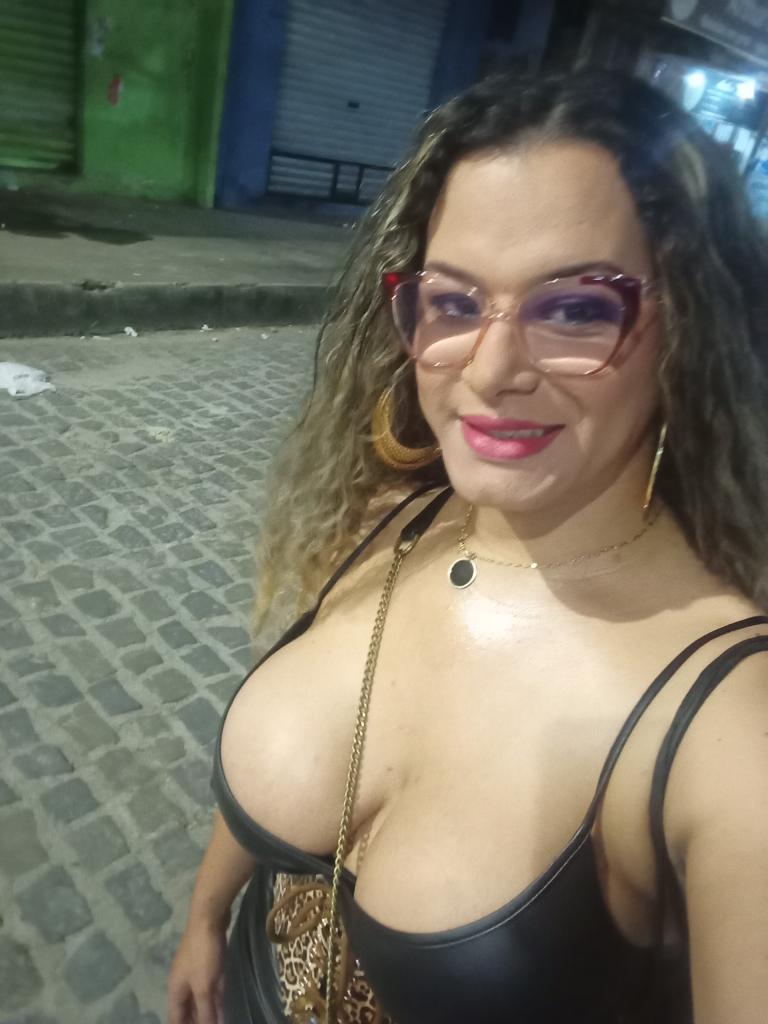 688411148: Chica busca chico en Zamora