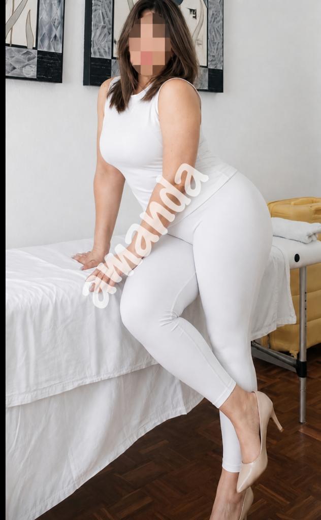 Chica busca chico en Cuenca: Chica busca chico