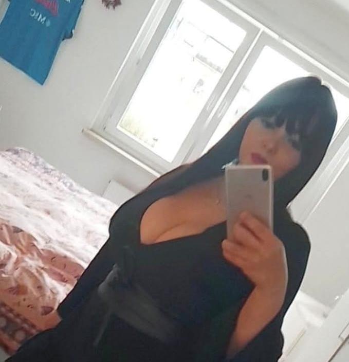 Chica busca chico en Tenerife: 