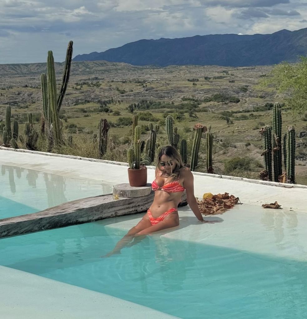 661074719: Chica busca chico en Mallorca